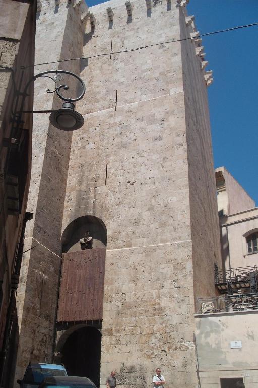 Studio Apartments Centro Storico Via Manno Cagliari Ngoại thất bức ảnh