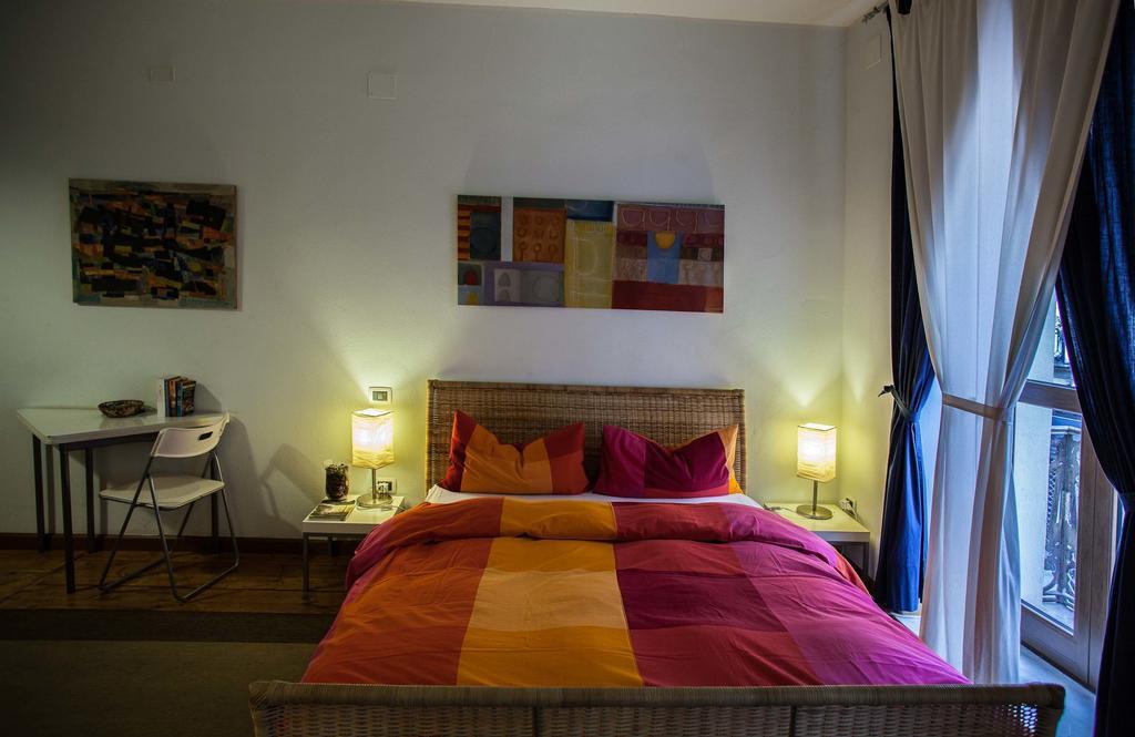 Studio Apartments Centro Storico Via Manno Cagliari Phòng bức ảnh