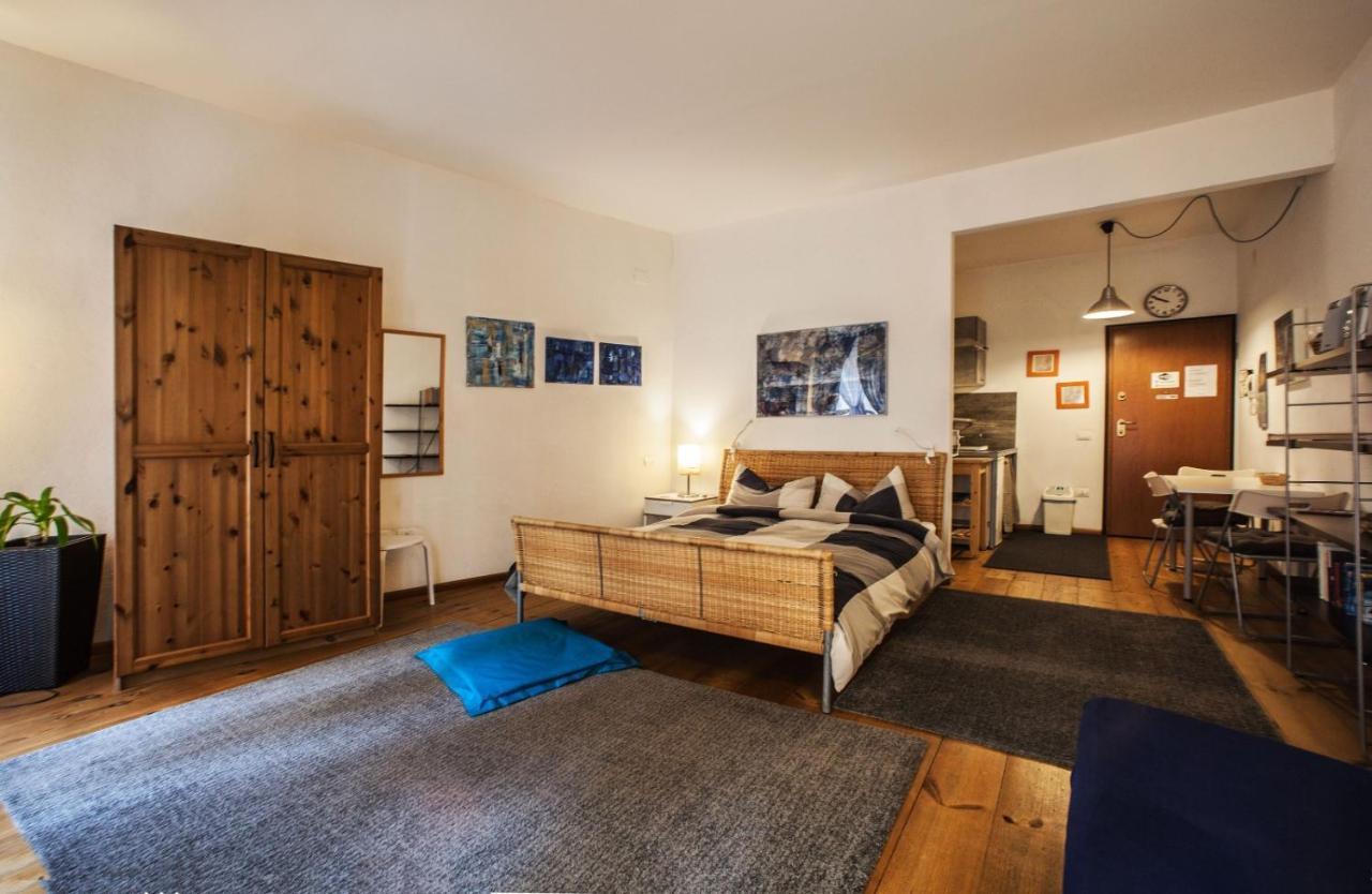 Studio Apartments Centro Storico Via Manno Cagliari Ngoại thất bức ảnh