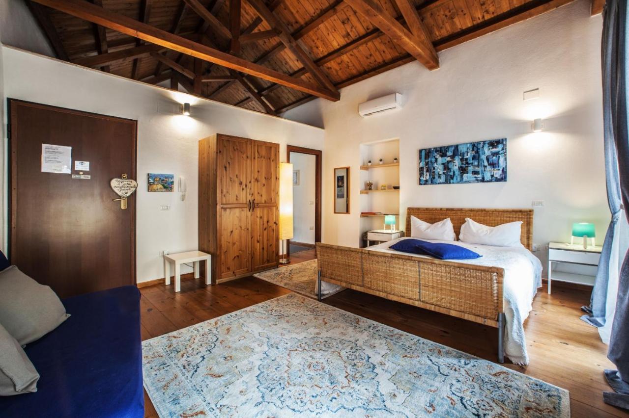 Studio Apartments Centro Storico Via Manno Cagliari Ngoại thất bức ảnh