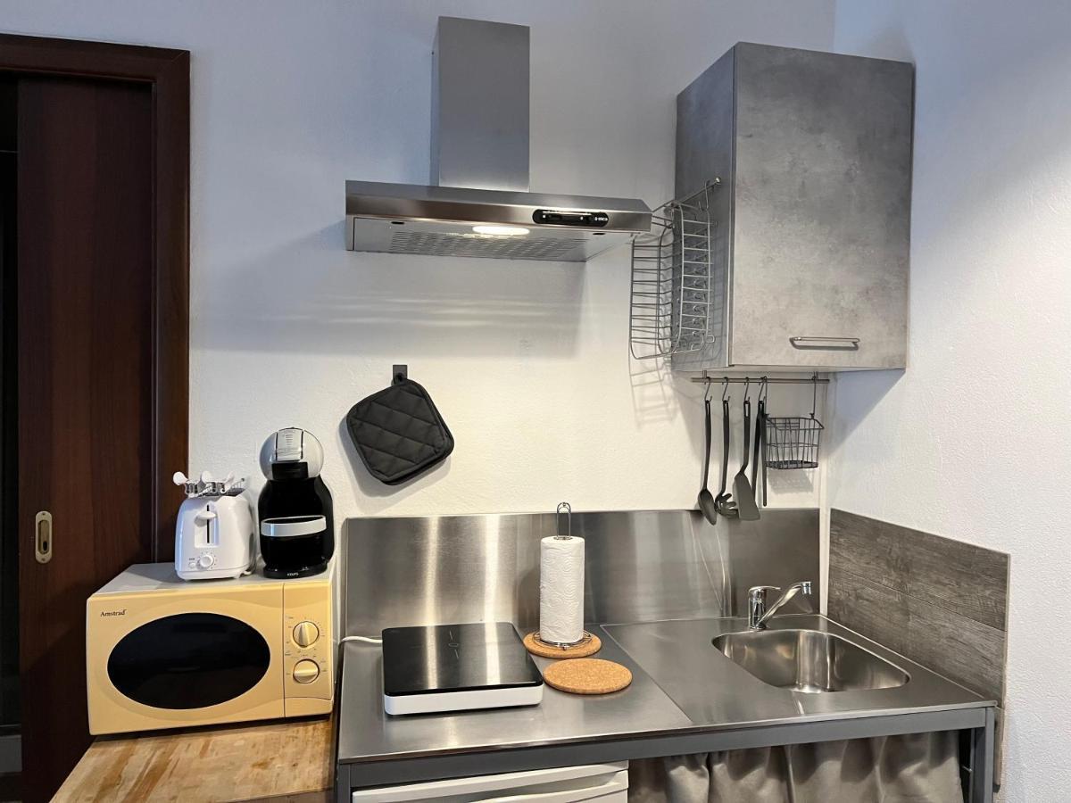 Studio Apartments Centro Storico Via Manno Cagliari Ngoại thất bức ảnh