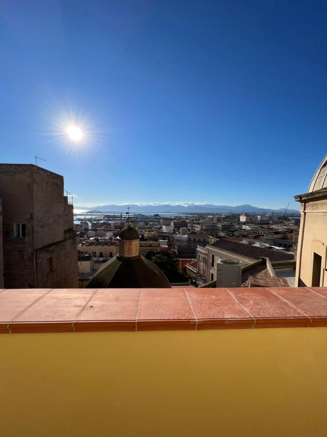 Studio Apartments Centro Storico Via Manno Cagliari Ngoại thất bức ảnh