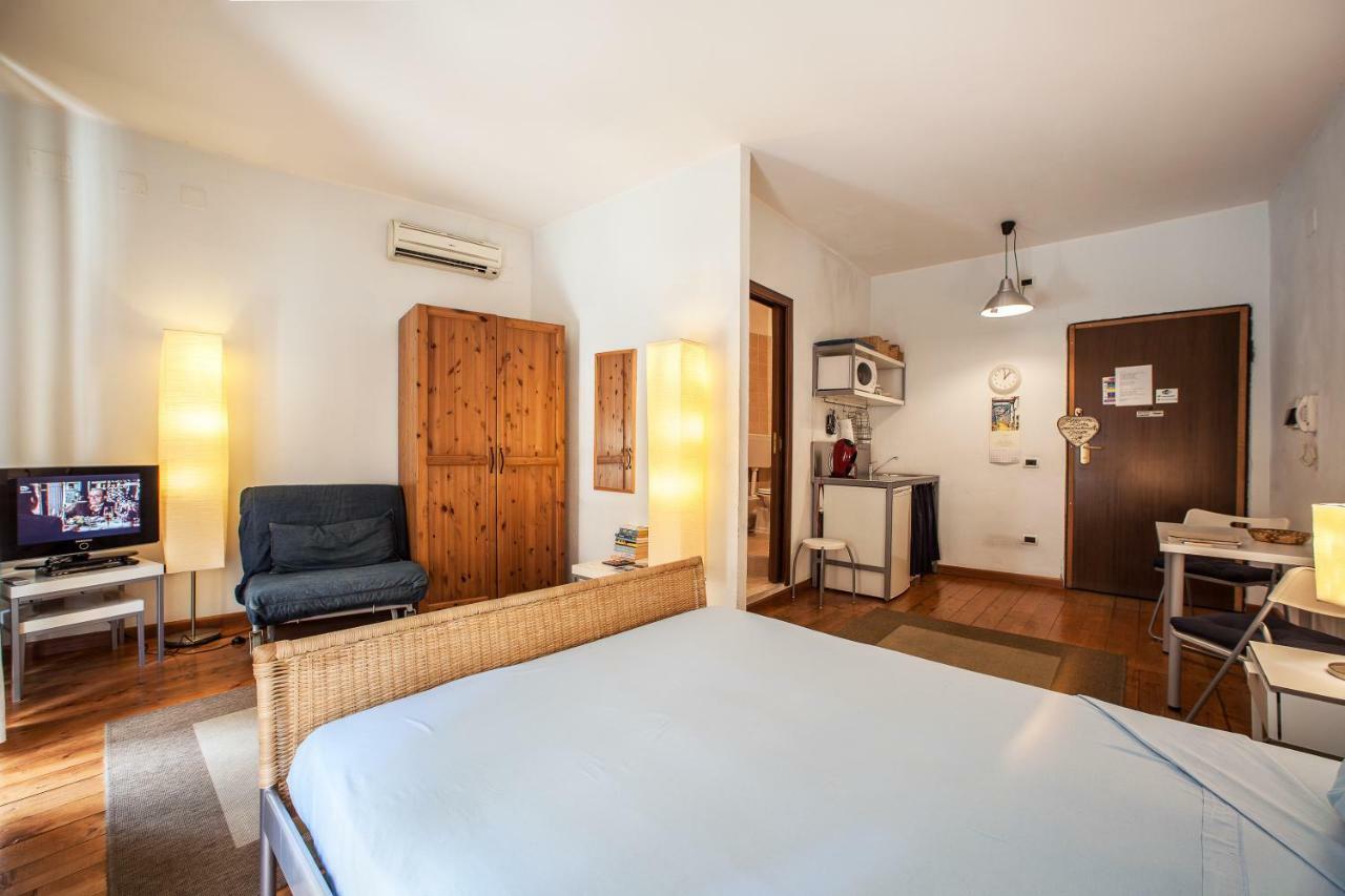 Studio Apartments Centro Storico Via Manno Cagliari Ngoại thất bức ảnh